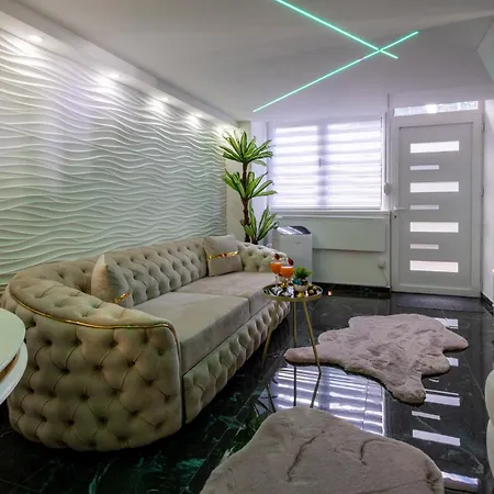 Matija Lux2 Apartment